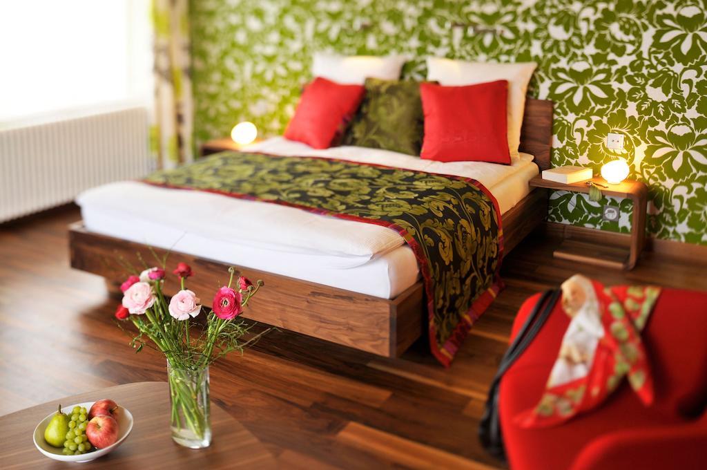 La Belle Saison Bed & Breakfast Mollens  Oda fotoğraf