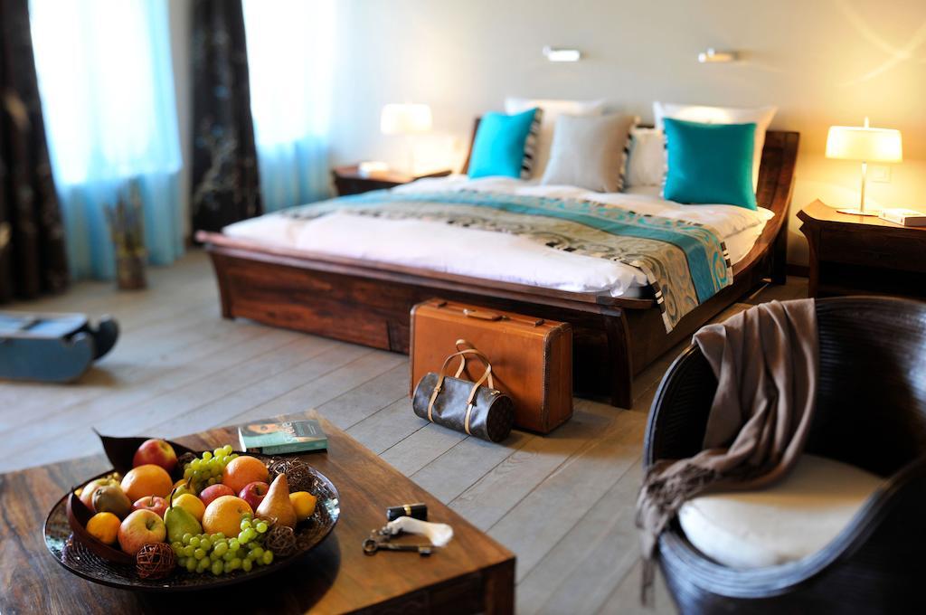 La Belle Saison Bed & Breakfast Mollens  Oda fotoğraf